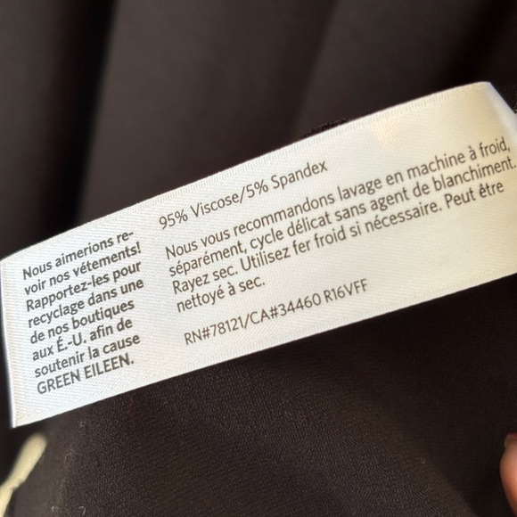 Eileen Fisher Elegant Black Long Sleeve Dress - Jersey midi with pockets - Picture 4 of 4